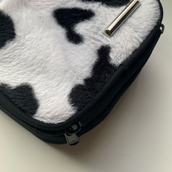 Cute Cowprint Purse or Travel Bag with Cardholders and Pockets - Picture 3 of 13